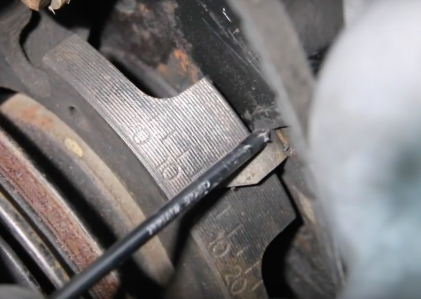 How to Check Internal Engine Timing to Determine Timing Chain Stretch